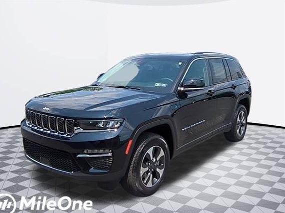 JEEP GRAND CHEROKEE 2024 1C4RJYB61RC713392 image